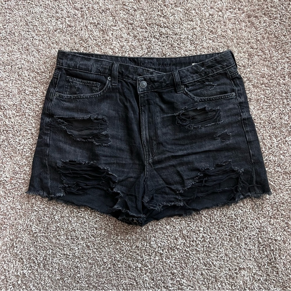 AE mom shorts with crossover waist (NWOT)